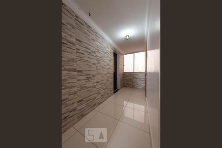 Corredor de Entrada de kitnet/studio para alugar com 1 quarto, 45m² em Setor Central, Goiânia