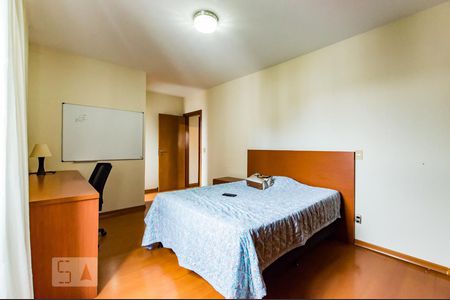 Apartamento à venda com 296m², 5 quartos e 2 vagasSuíte 2