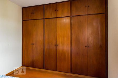 Apartamento à venda com 296m², 5 quartos e 2 vagasSuíte 2