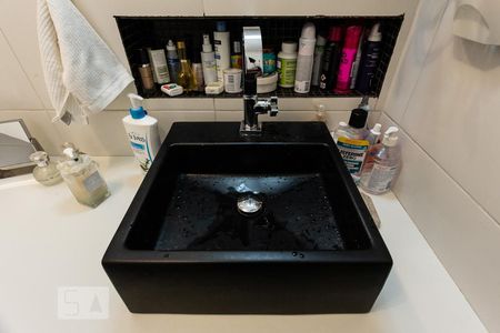 Apartamento à venda com 72m², 2 quartos e 1 vagaBanheiro