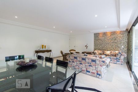 Sala de apartamento para alugar com 4 quartos, 170m² em Barra da Tijuca, Rio de Janeiro