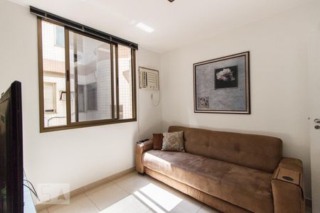 Apartamento para alugar com 170m², 4 quartos e 2 vagasQuarto
