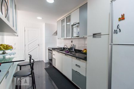 Apartamento para alugar com 170m², 4 quartos e 2 vagasCozinha