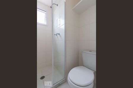 Banheiro de apartamento para alugar com 1 quarto, 50m² em Campo Belo, São Paulo