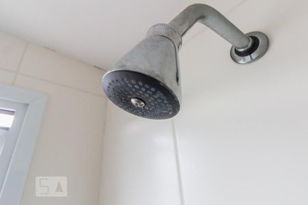 Banheiro de apartamento para alugar com 1 quarto, 50m² em Campo Belo, São Paulo