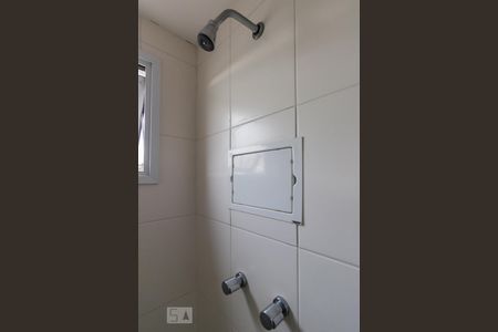 Banheiro de apartamento para alugar com 1 quarto, 50m² em Campo Belo, São Paulo