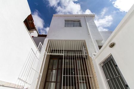 Casa à venda com 90m², 3 quartos e 1 vagaFachada Area Externa 
