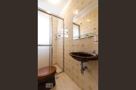 Casa à venda com 90m², 3 quartos e 1 vagaBanheiro Social Piso Superior 