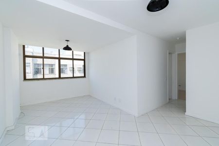 Sala de apartamento à venda com 2 quartos, 68m² em Centro, Niterói