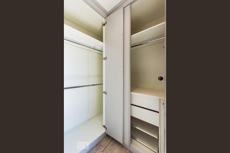 Apartamento para alugar com 42m², 1 quarto e 1 vaga Apartamento para alugar com 42m², 1 quarto e 1 vagaQuarto