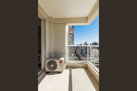 Apartamento para alugar com 42m², 1 quarto e 1 vaga Apartamento para alugar com 42m², 1 quarto e 1 vagaVaranda