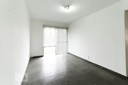 Sala de apartamento à venda com 3 quartos, 67m² em Jardim Petrópolis, São Paulo