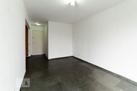Sala de apartamento à venda com 3 quartos, 67m² em Jardim Petrópolis, São Paulo