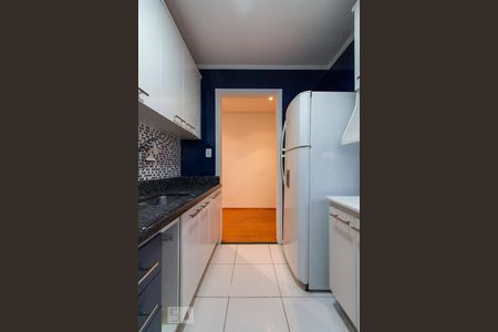 Apartamento à venda com 55m², 2 quartos e 2 vagasCozinha 