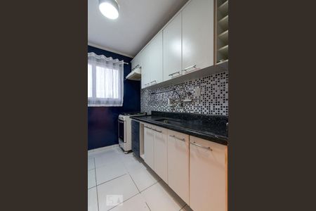 Apartamento à venda com 55m², 2 quartos e 2 vagasCozinha 