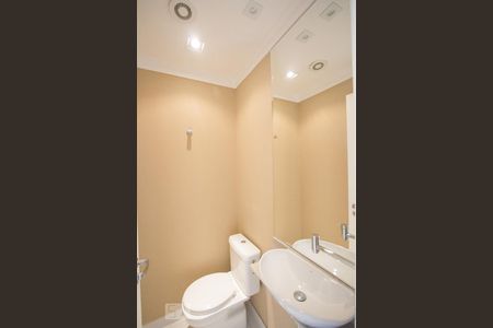 Banheiro de apartamento para alugar com 1 quarto, 49m² em Vila Cordeiro, São Paulo