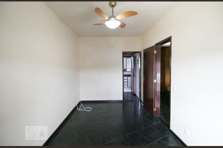 Apartamento à venda com 160m², 3 quartos e 1 vagaSuíte 2