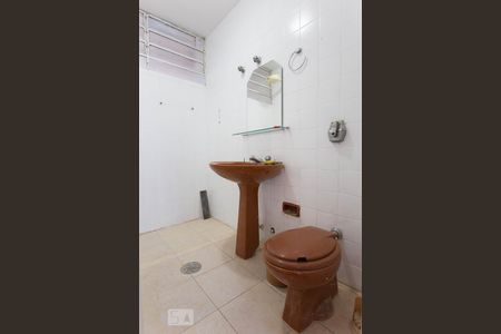 Banheiro de apartamento para alugar com 2 quartos, 76m² em Paraíso, São Paulo