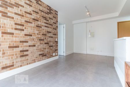 Sala de apartamento à venda com 1 quarto, 50m² em Empresarial 18 do Forte, Barueri