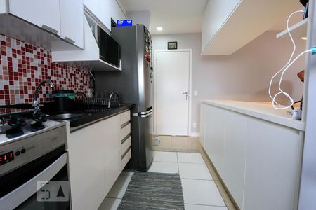 Apartamento à venda com 69m², 2 quartos e 1 vagaCozinha