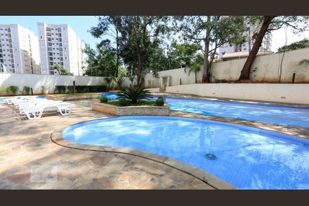 Apartamento à venda com 69m², 2 quartos e 1 vagaPiscina