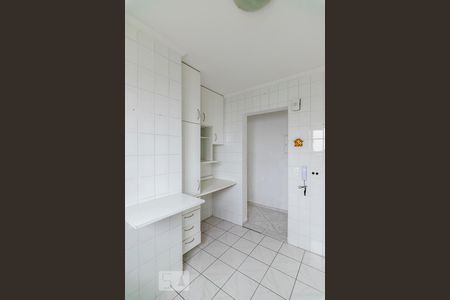 Cozinha de apartamento à venda com 2 quartos, 56m² em Vila Valparaíso, Santo André