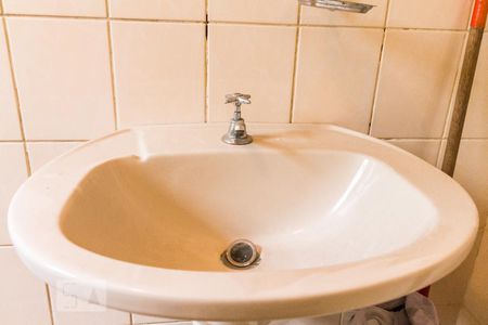 Casa para alugar com 70m², 2 quartos e sem vagaDetalhe pia 