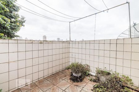 Casa para alugar com 70m², 2 quartos e sem vagaTerraço