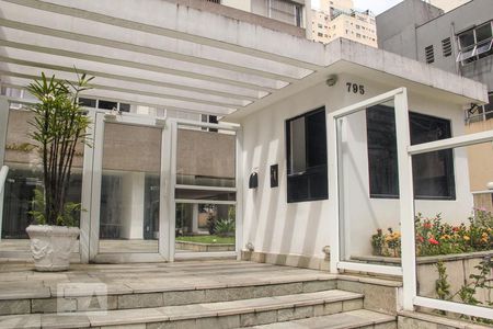 Apartamento à venda com 100m², 2 quartos e 1 vagaPortaria