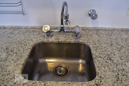 Apartamento à venda com 47m², 1 quarto e 1 vagaCozinha