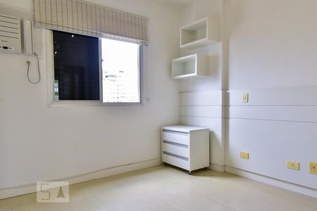 Suíte de apartamento à venda com 1 quarto, 47m² em Campo Belo, São Paulo