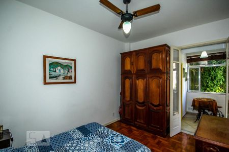 Apartamento à venda com 45m², 1 quarto e sem vagaQuarto
