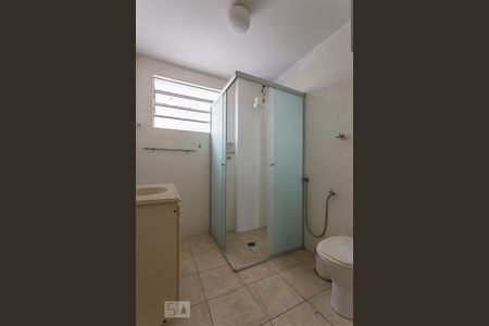 Apartamento à venda com 96m², 2 quartos e sem vaga Apartamento à venda com 96m², 2 quartos e sem vagaBanheiro