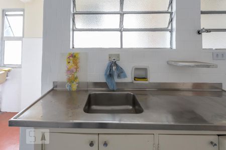 Apartamento à venda com 96m², 2 quartos e sem vaga Apartamento à venda com 96m², 2 quartos e sem vagaCozinha