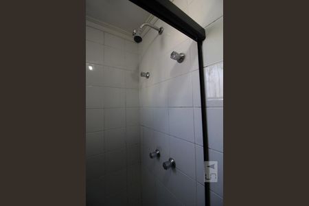 Chuveiro de apartamento para alugar com 1 quarto, 45m² em Vila Andrade, São Paulo