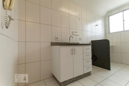 Cozinha de apartamento para alugar com 2 quartos, 50m² em Vila Campos Sales, Jundiaí