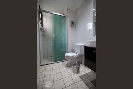 Banheiro de apartamento à venda com 2 quartos, 63m² em Vila Andrade, São Paulo