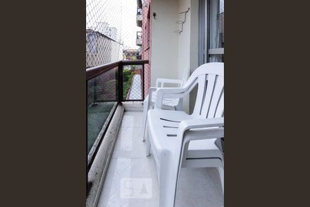 varanda de apartamento à venda com 2 quartos, 55m² em Vila Bertioga, São Paulo