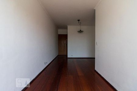 Apartamento para alugar com 66m², 2 quartos e 1 vagaSala 