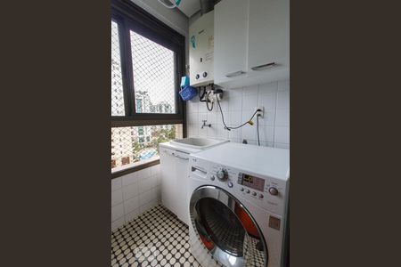 Apartamento à venda com 110m², 2 quartos e 1 vagaÁrea de Serviço