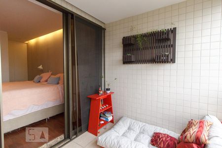 Apartamento à venda com 110m², 2 quartos e 1 vagaSacada