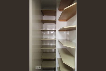 Apartamento para alugar com 200m², 4 quartos e 3 vagasCozinha