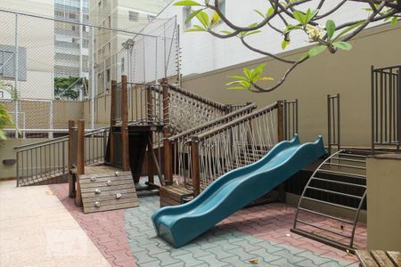 Apartamento para alugar com 200m², 4 quartos e 3 vagasPlayground