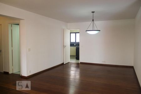 Sala de apartamento para alugar com 4 quartos, 200m² em Itaim Bibi, São Paulo