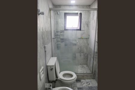 Apartamento para alugar com 200m², 4 quartos e 3 vagasBanheiro da Suíte master