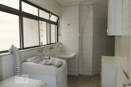 Apartamento para alugar com 200m², 4 quartos e 3 vagasÁrea de Serviço