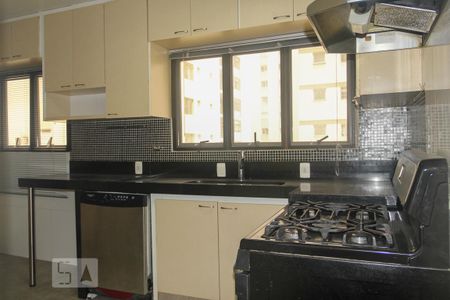 Apartamento para alugar com 200m², 4 quartos e 3 vagasCozinha