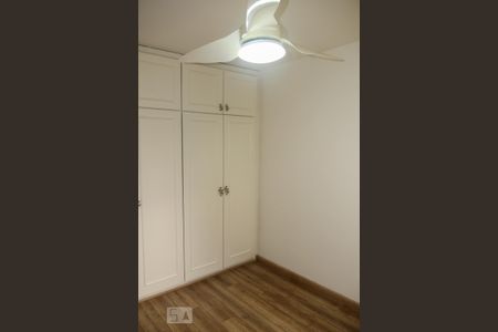 Apartamento para alugar com 200m², 4 quartos e 3 vagasQuarto 02