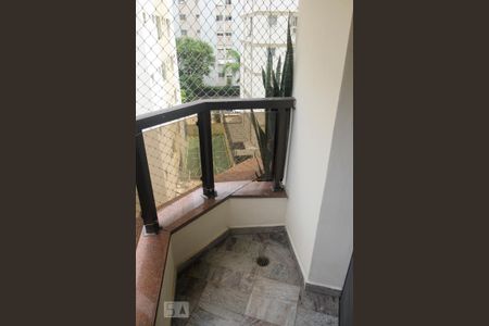 Apartamento para alugar com 200m², 4 quartos e 3 vagasVaranda da Suíte 2