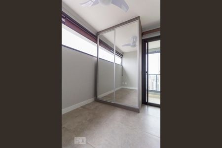 Quarto de kitnet/studio para alugar com 1 quarto, 38m² em Campo Belo, São Paulo